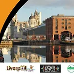 Parkside Stay Wm 10 Mins To Anfield Parking
